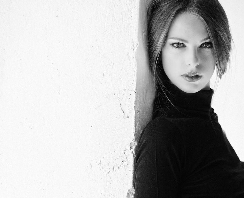 Monochromatyczne stylizacje – prosty sposób na nowoczesny wygląd