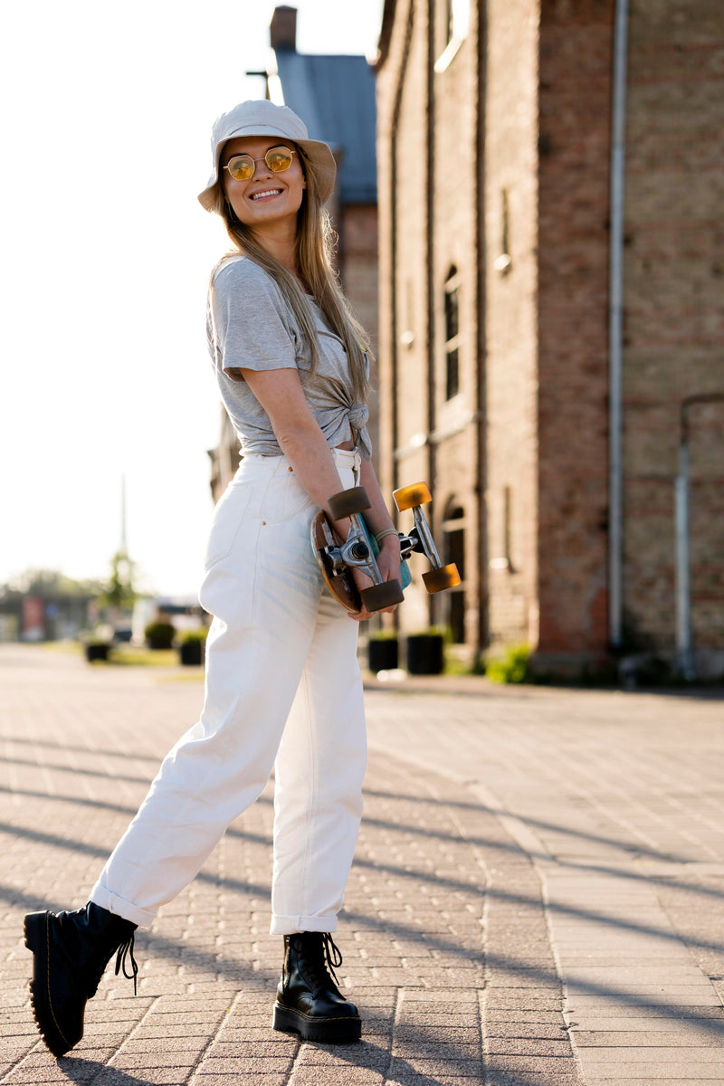 Styl miejski – jak ubrać się funkcjonalnie i współcześnie